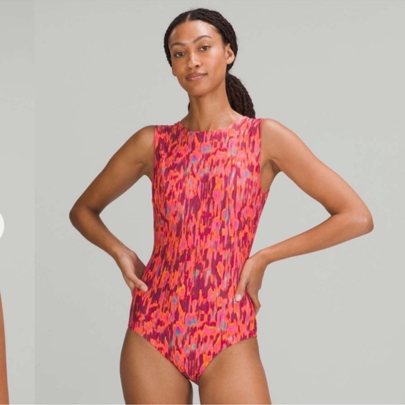Lululemon Waterside High-Neck One-Piece Swimsuit Harmonize Fluro Pink Multi M - Picture 1 of 4